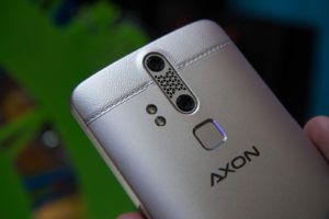 ZTE Axon 2 certificazione TENAA