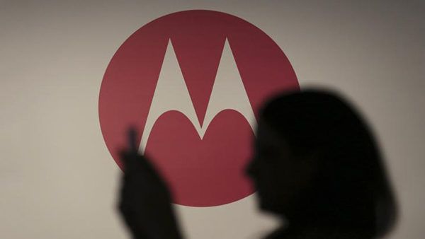 Moto X4