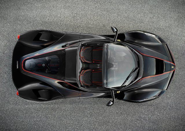 LaFerrari-Spider-appare-in-video_3