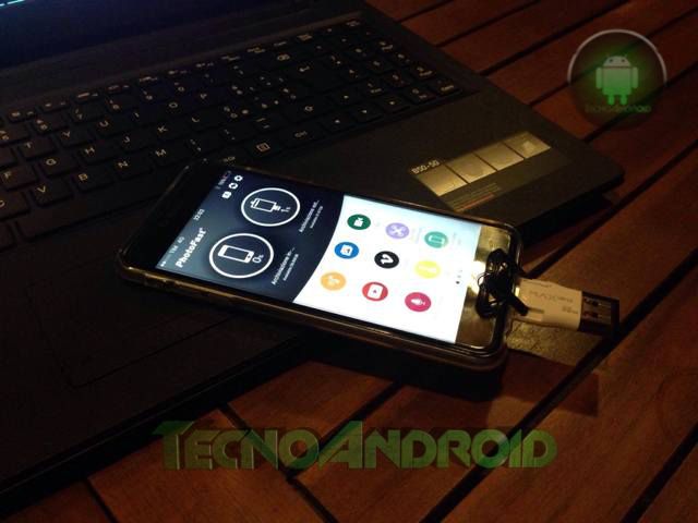 PhotoFast i-FlashDrive Max (2)