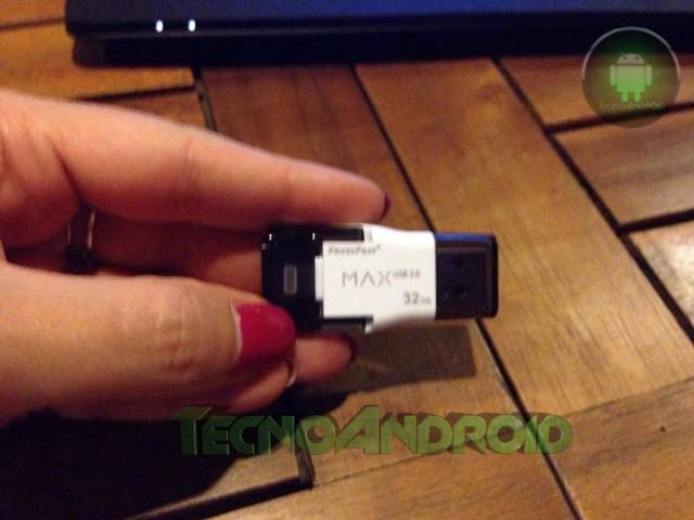 PhotoFast i-FlashDrive Max (4)