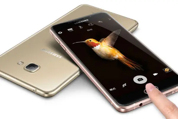 Samsung Galaxy A9 Pro arriva sul mercato malesiano