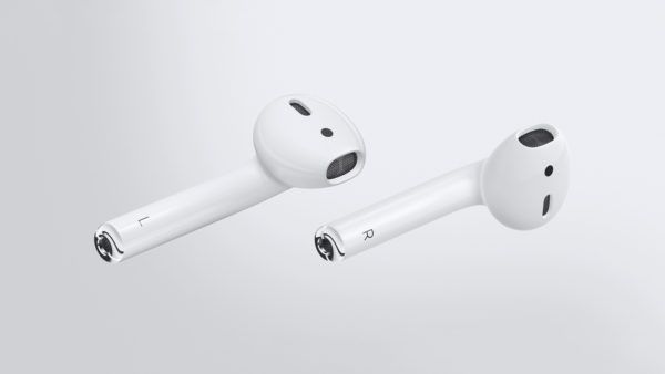 I nuovi auricolari AirPods presentati da Apple durante l'ultimo Keynote
