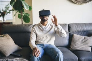 La macrofilia e la realtà virtuale