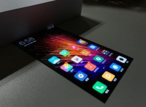 Xiaomi MIUI 8 Display flessibile