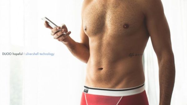 Gli slip che proteggono dalle onde dei device