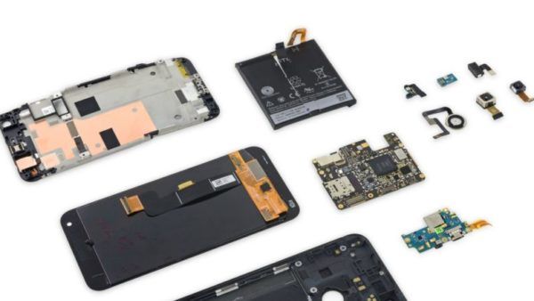 Google Pixel XL Teardown