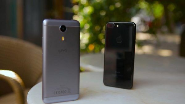 umi-vs-iphone-5