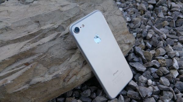iPhone 7 retro 2