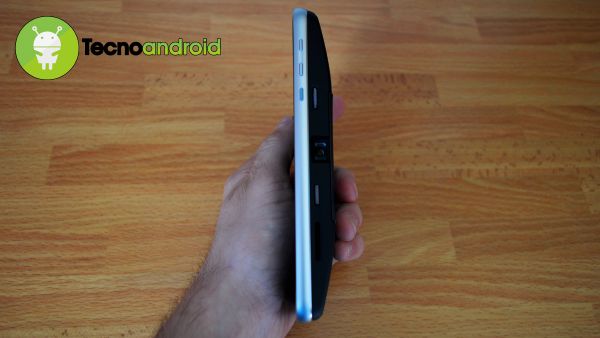 lenovo_moto_z_play_recensione_22 Moto Mods