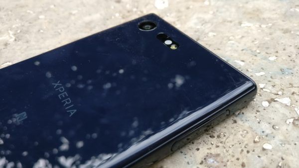 Recensione Sony Xperia X Compact, il medio gamma compatto