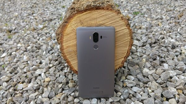 Huawei Mate 9 retro-2
