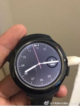 HTC-Smartwatch-Android-Wear12
