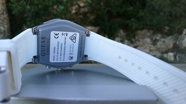 Smartwatch guess recensioni hotsell