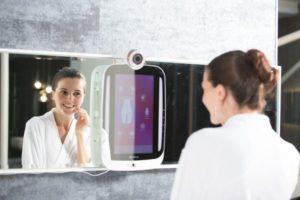 himirror specchio
