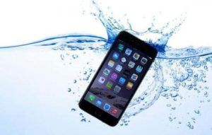 iPhone 8 waterproof
