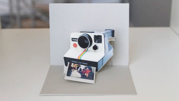 polaroid smartphone