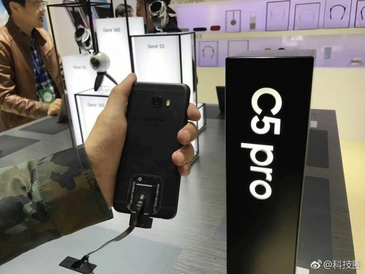 Samsung-Galaxy-C5-Pro-04-720×540 Galaxy C5 Pro si mostra in nuove immagini reali provenienti dal Samsung Forum 2017 - immagine 3