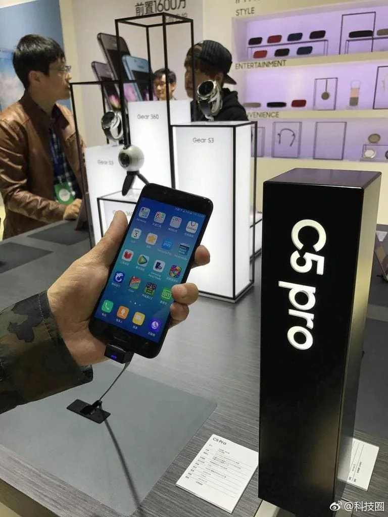 Samsung-Galaxy-C5-Pro-SF2017_4 Galaxy C5 Pro si mostra in nuove immagini reali provenienti dal Samsung Forum 2017 - immagine 4