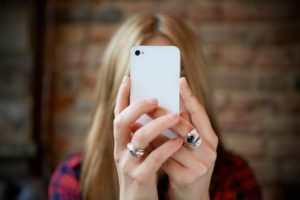 donne-smartphone.jpg