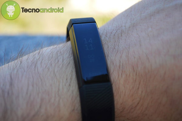 Fitbit Alta HR