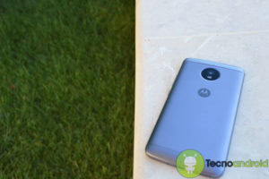 Lenovo Moto E4 Plus