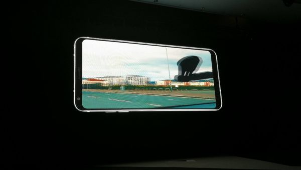 LG V30