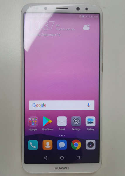 Huawei Mate 10 Lite, immagine dal vivo Huawei Mate 10 Lite, immagine dal vivo