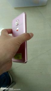 Leeco Le  X7 nelle prime immagini dal vivo: ma verrà mai presentato? - immagine 4