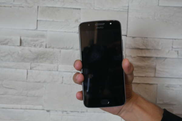MOTO G5S PARTE FRONTALE Moto G5S