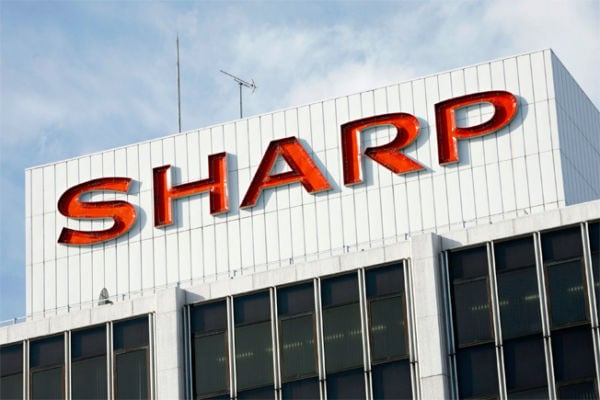 SHARP-Mobile-World-Congress-2018