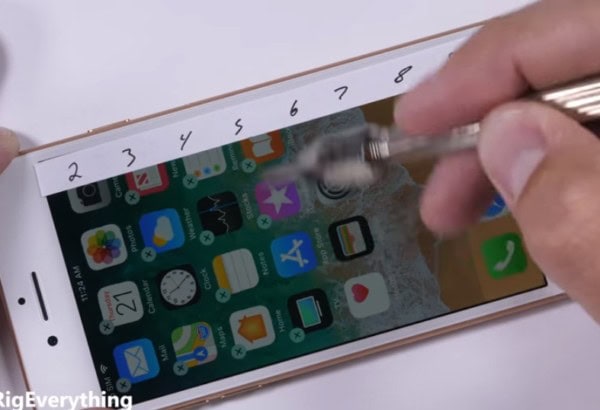 iPhone 8