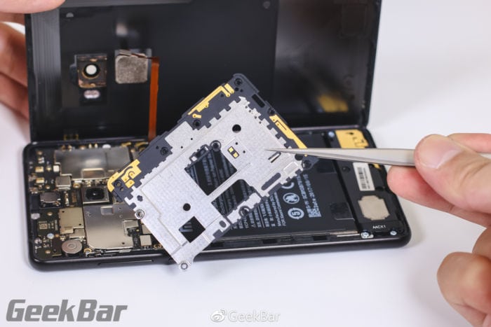 Mi-MIX-2-teardown-5