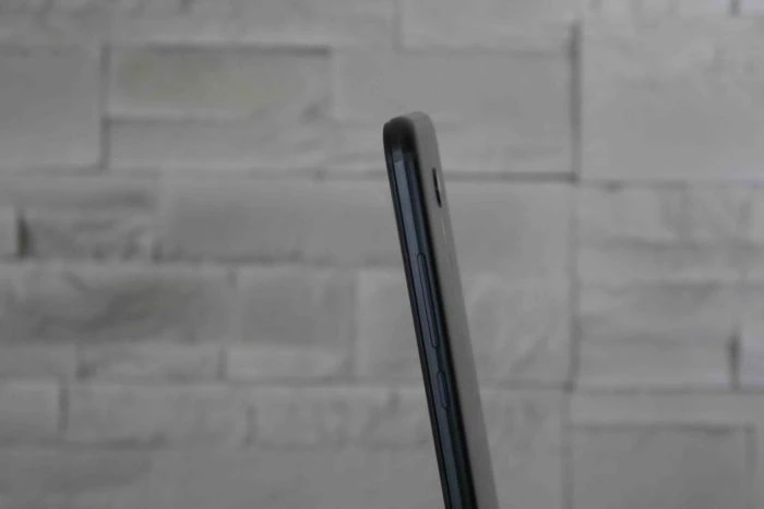 Umidigi S Parte Laterale Umidigi S