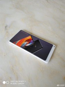 Xiaomi Mi MIX 2 Ceramic White, Lei Jun pubblica alcune foto del device! - immagine 5