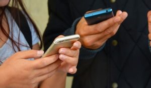Free-Mobile-Italia-ecco-il-nuovo-operatore-di-telefonia-cellulare-che-spaventa-i-Big-600x350