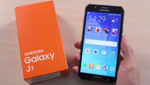 Galaxy J7 2016 si aggiorna
