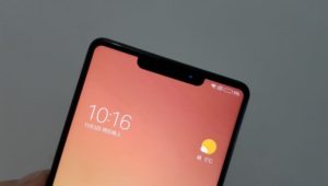 Incredibile Xiaomi Mi MIX 2s: design identico ad Apple iPhone X?