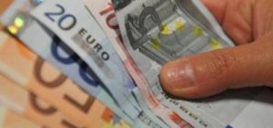 aumenti operatori telefonia mobile 2019