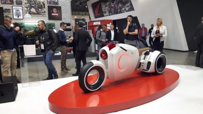 Vodafone Automotive e la tolleranza zero per gli smartphone alla guida