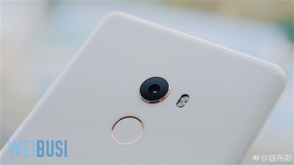xiaomi-mi-mix-2-30 Xiaomi Mi Mix 2 Full Ceramic Version è potente, bello ed elegante - immagine 18