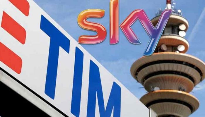 Sky e Mediaset come Tim e Vodafone: si torna alla fatturazione mensile per tutti