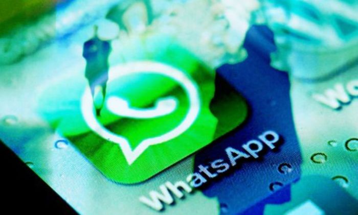 WhatsApp: privacy in grave pericolo, così vi spiano chat e dati personali