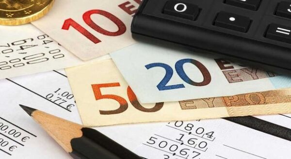 AGCOM multa TIm e Wind 3