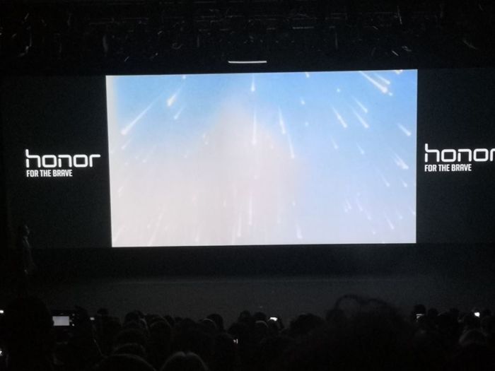 honor v10 ufficiale italia (14) Honor 7X ufficiale anche in Europa: ecco i prezzi per l’Italia - immagine 15