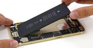 Ecco come controllare lo stato della batteria di iPhone ed eventualmente sostituirla