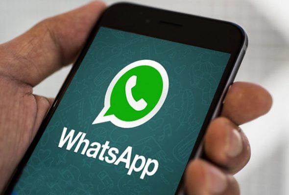 WhatsApp introduce gli sticker