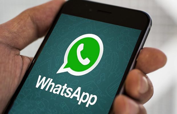 WhatsApp introduce gli sticker