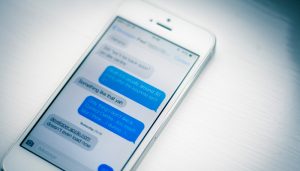 iPhone e l'app Messaggi di iOS