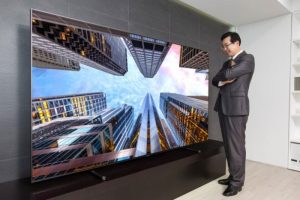 Samsung, in arrivo televisori giganti